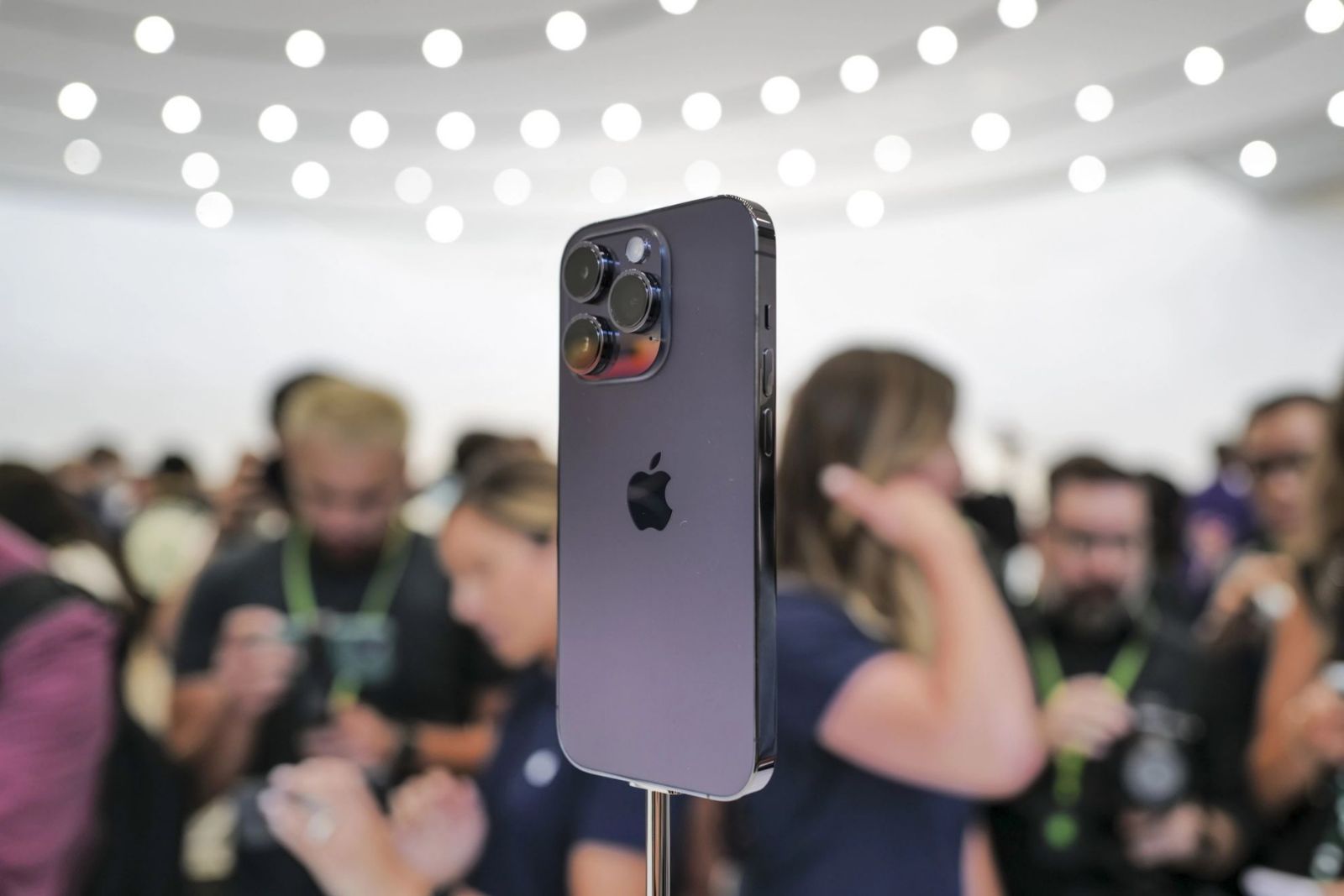 Hình ảnh cho danh mục Sửa lỗi camera trước iPhone bị ngược cực đơn giản, bạn đã thử chưa?